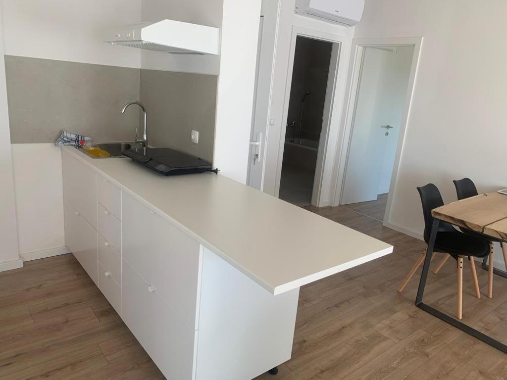 Twenty-Punat Apartments エクステリア 写真